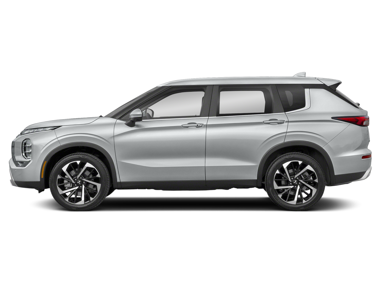 2024 Mitsubishi Outlander SE Black Edition photo 3