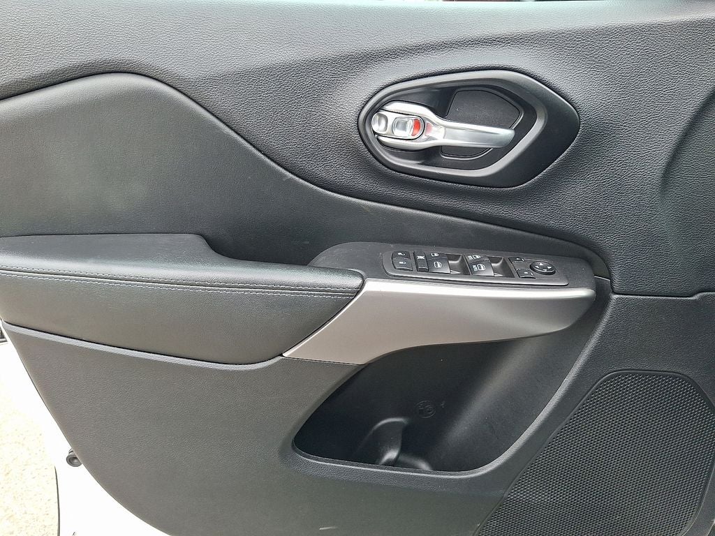 2021 Jeep Cherokee Latitude Plus