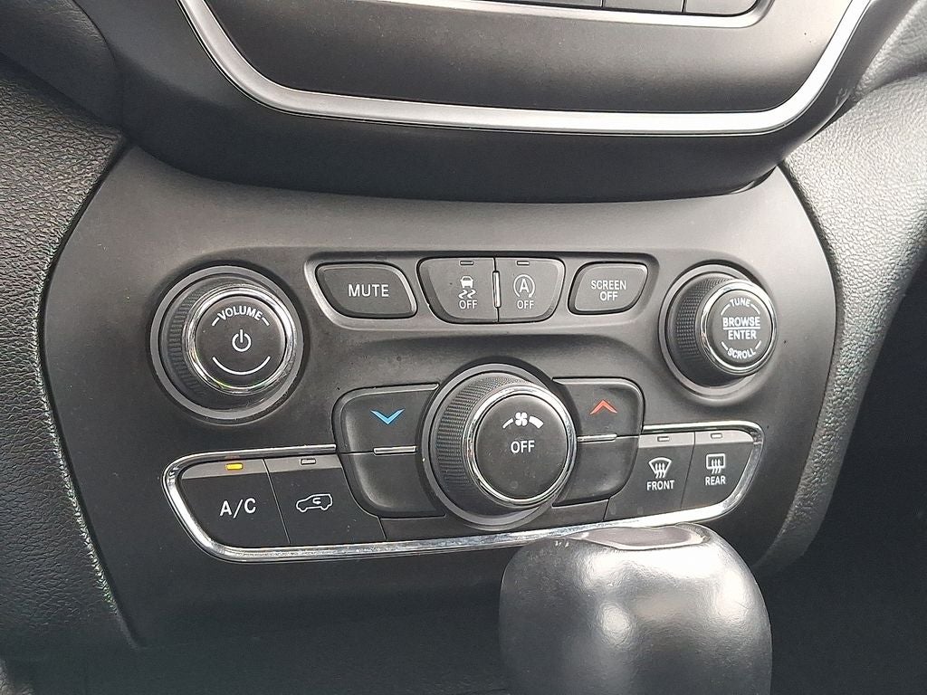 2021 Jeep Cherokee Latitude Plus