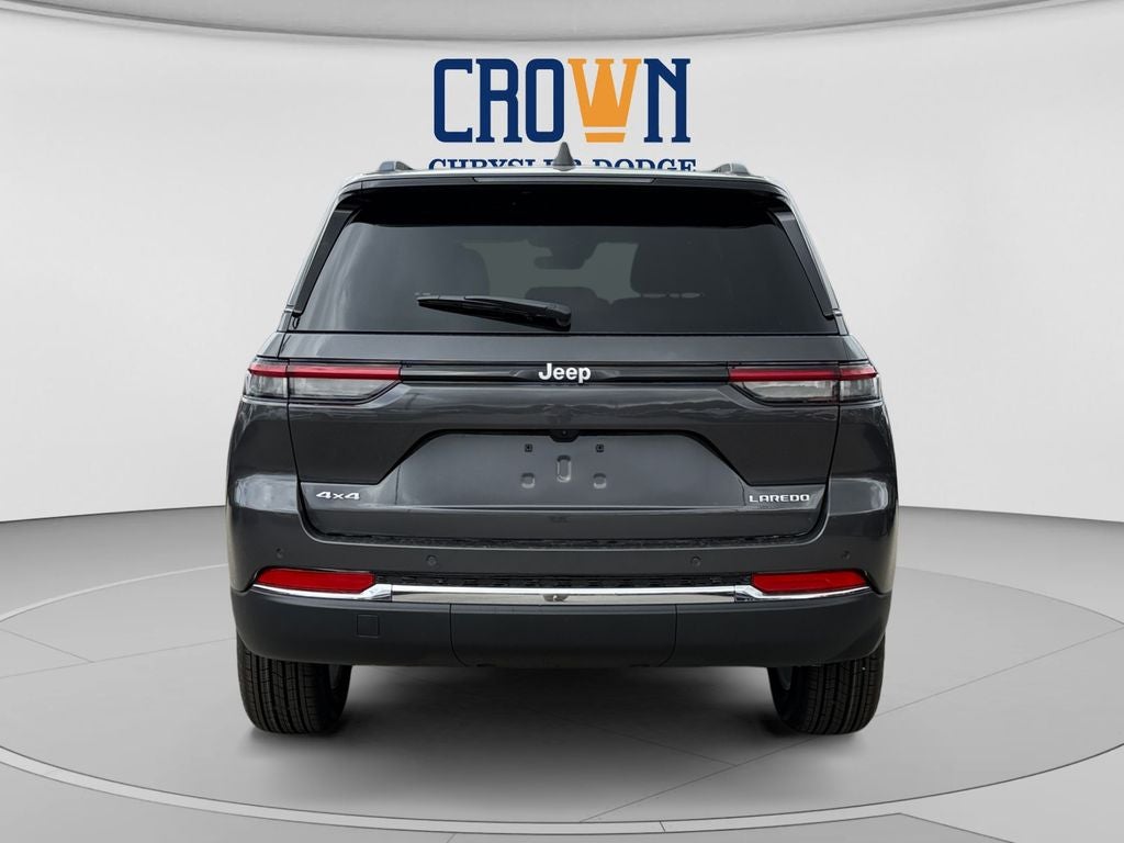 2026 Jeep Grand Cherokee Laredo