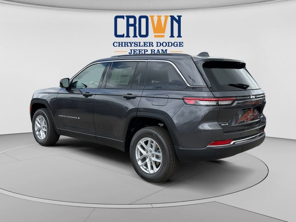 2026 Jeep Grand Cherokee Laredo