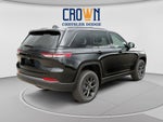 2027 Jeep Grand Cherokee Laredo Altitude