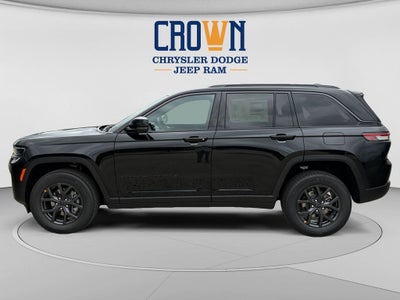 2027 Jeep Grand Cherokee Laredo Altitude