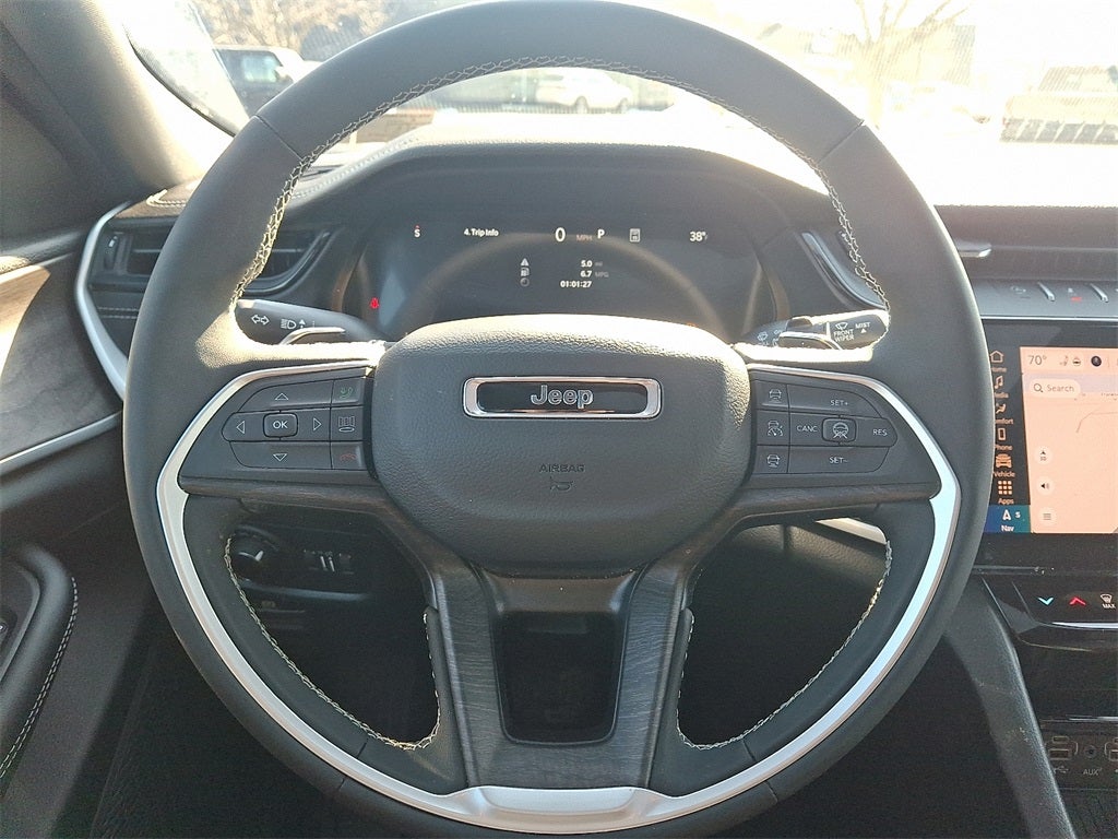 2026 Jeep Grand Cherokee Laredo