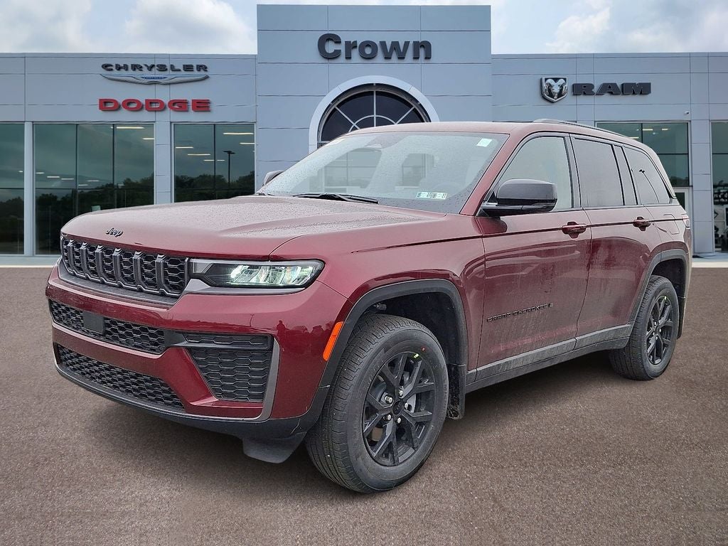 2026 Jeep Grand Cherokee Laredo