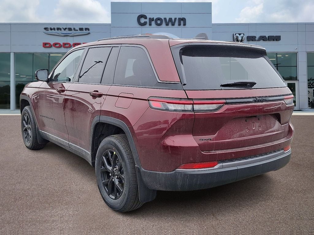 2026 Jeep Grand Cherokee Laredo