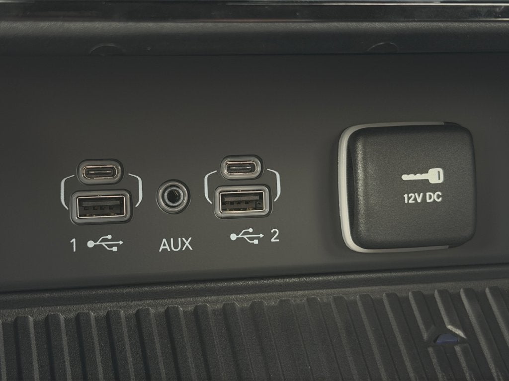 2027 Jeep Grand Cherokee Laredo Altitude