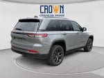 2027 Jeep Grand Cherokee Laredo Altitude