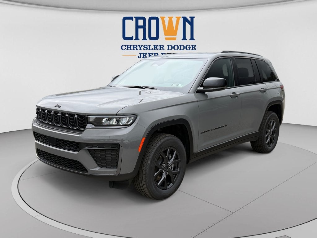 2027 Jeep Grand Cherokee Laredo Altitude