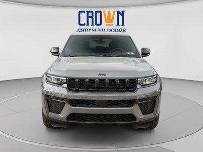 2027 Jeep Grand Cherokee Laredo Altitude