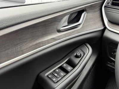 2026 Jeep Grand Cherokee Altitude