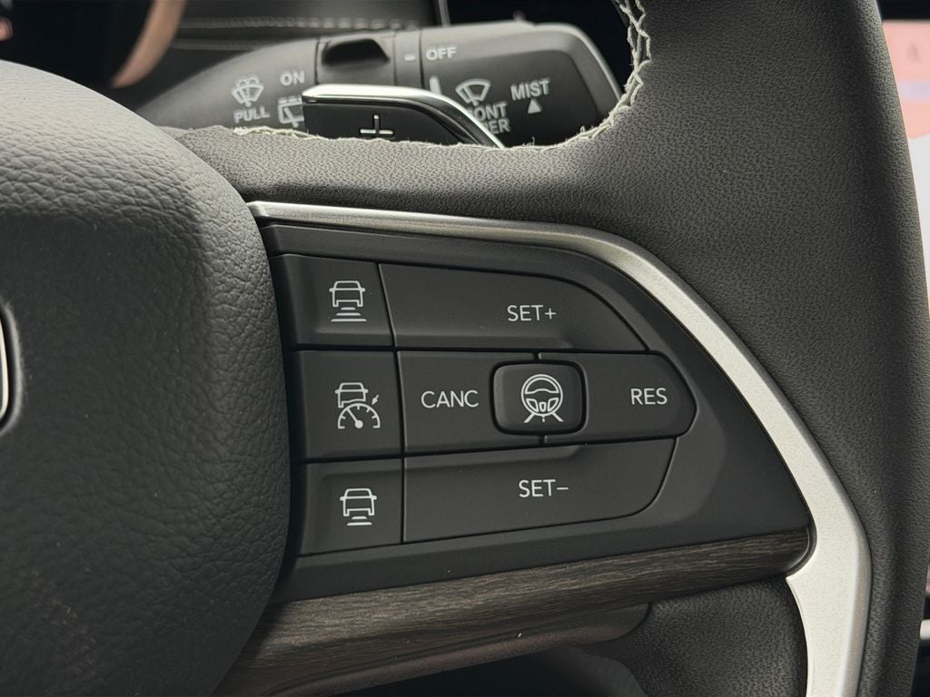2026 Jeep Grand Cherokee Altitude