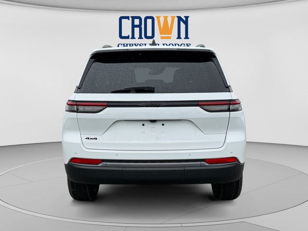 2026 Jeep Grand Cherokee Altitude