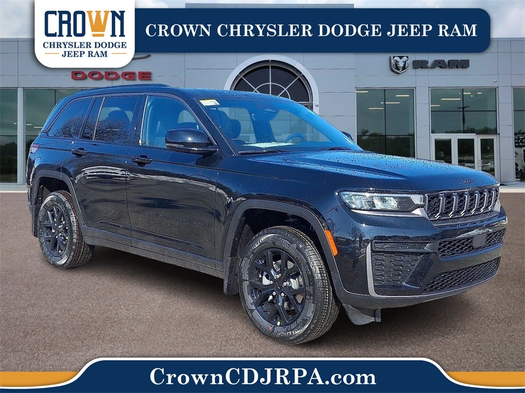 2026 Jeep Grand Cherokee Laredo
