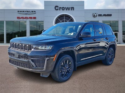 2026 Jeep Grand Cherokee Laredo