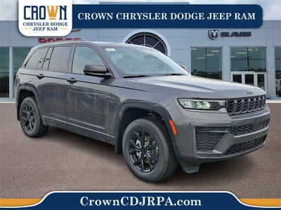 2026 Jeep Grand Cherokee Laredo