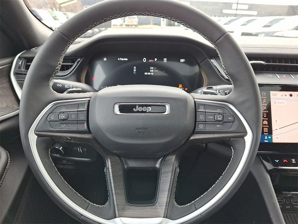 2026 Jeep Grand Cherokee Laredo