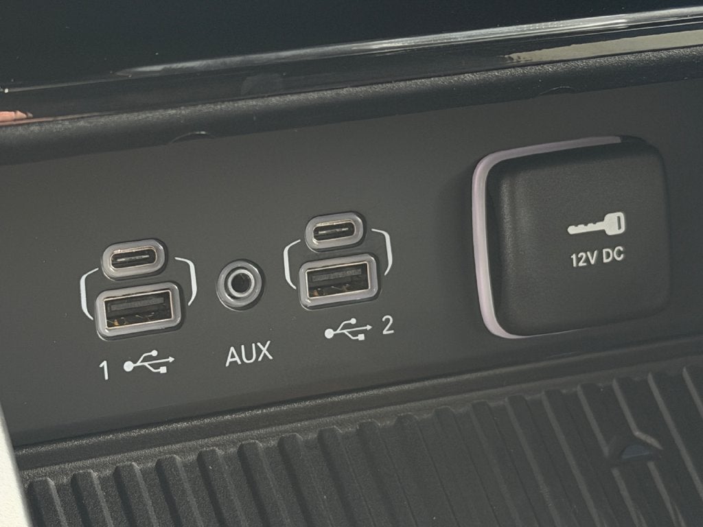 2027 Jeep Grand Cherokee Altitude