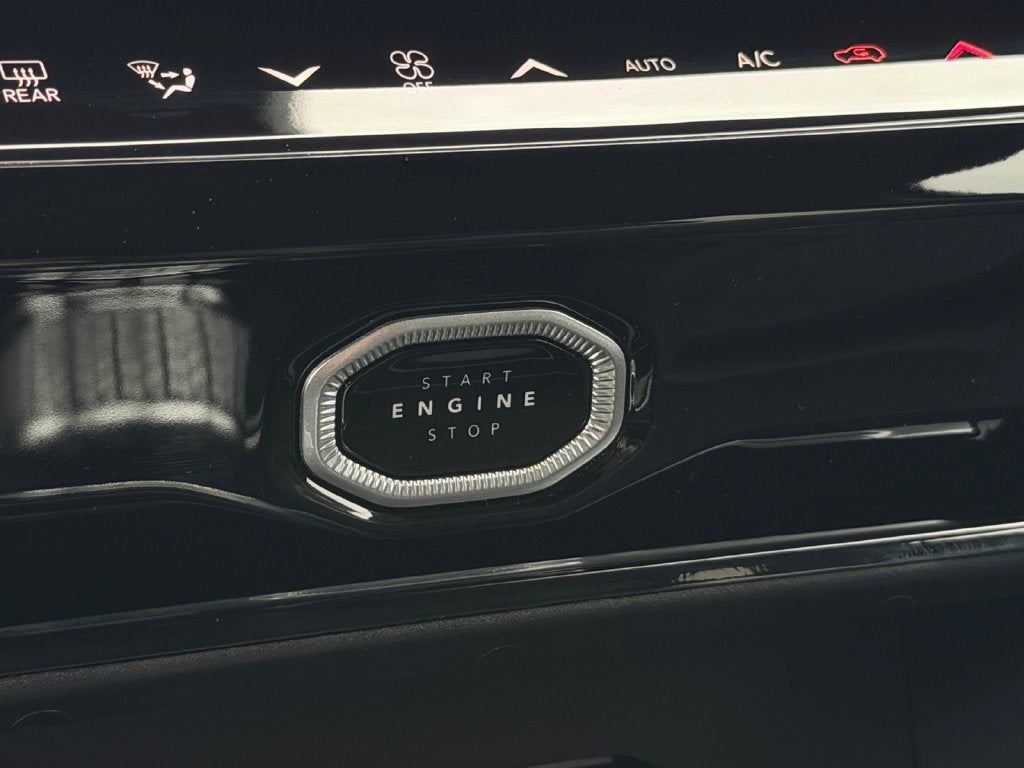 2027 Jeep Grand Cherokee Altitude