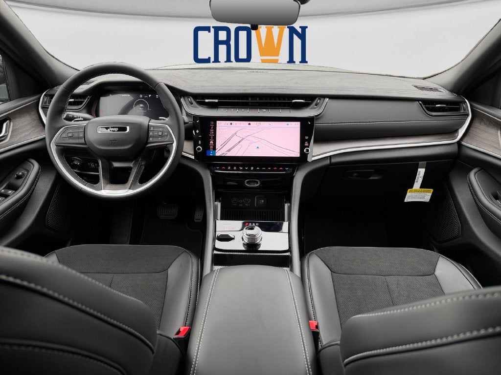 2027 Jeep Grand Cherokee Altitude