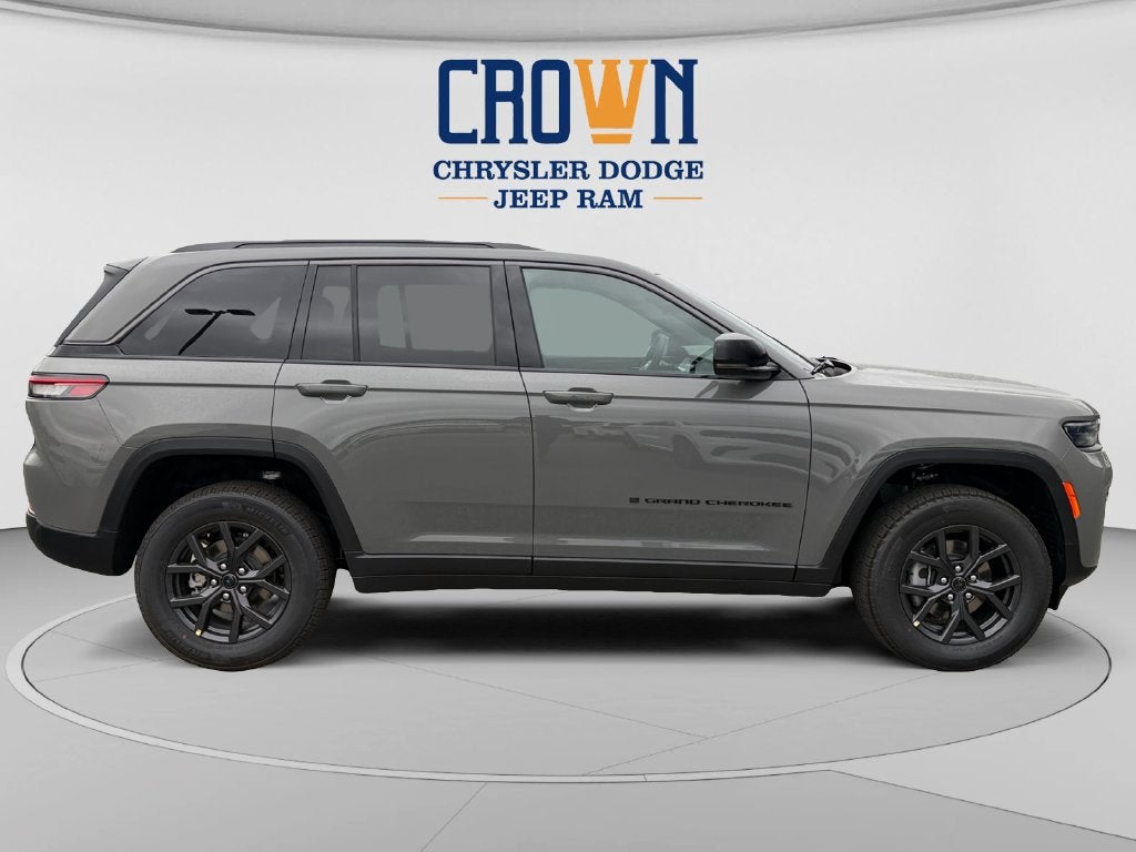 2027 Jeep Grand Cherokee Altitude