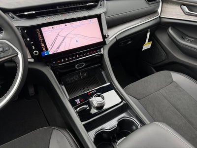2027 Jeep Grand Cherokee Altitude
