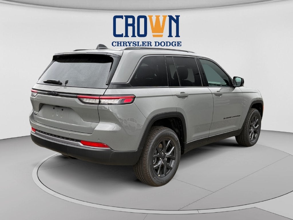 2027 Jeep Grand Cherokee Altitude