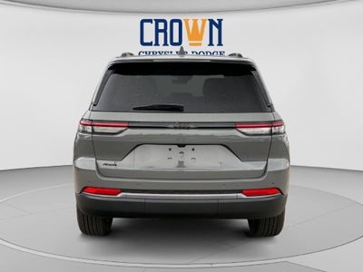 2027 Jeep Grand Cherokee Altitude