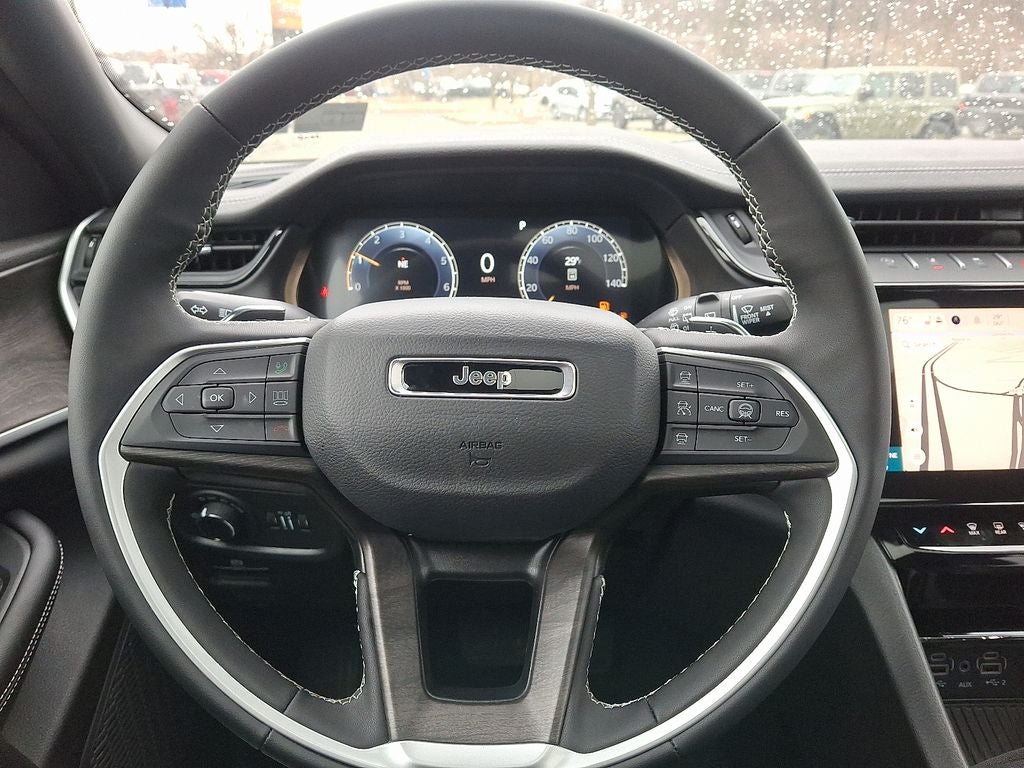 2026 Jeep Grand Cherokee Laredo