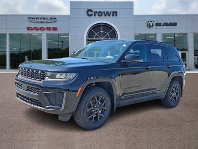 2026 Jeep Grand Cherokee Laredo