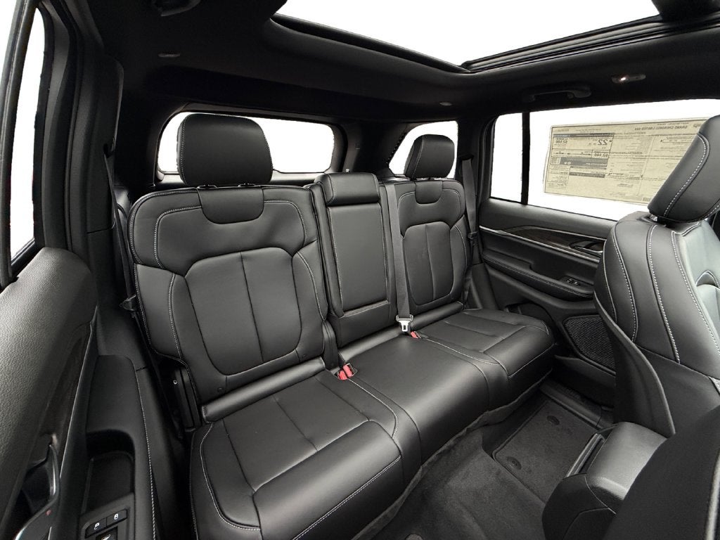 2027 Jeep Grand Cherokee Limited