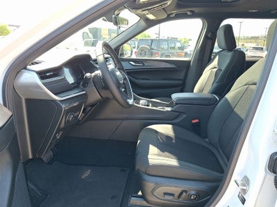 2026 Jeep Grand Cherokee L Laredo