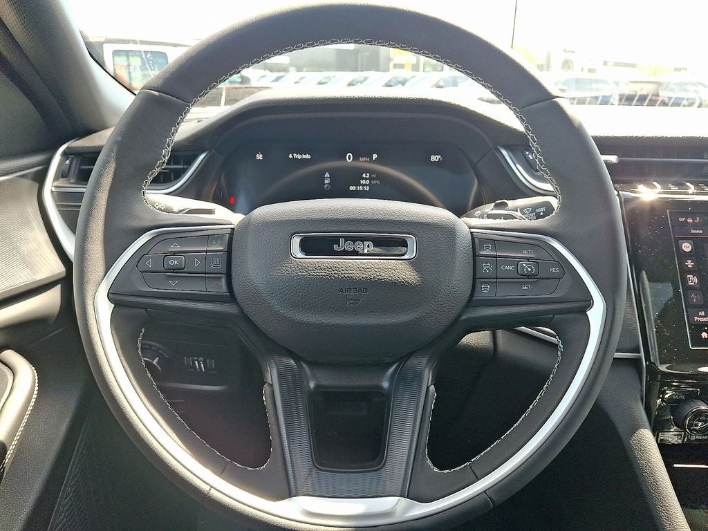 2026 Jeep Grand Cherokee L Laredo