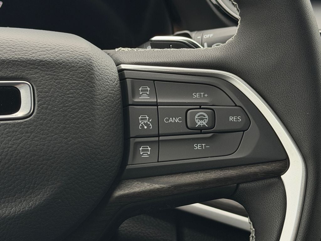 2026 Jeep Grand Cherokee L Laredo