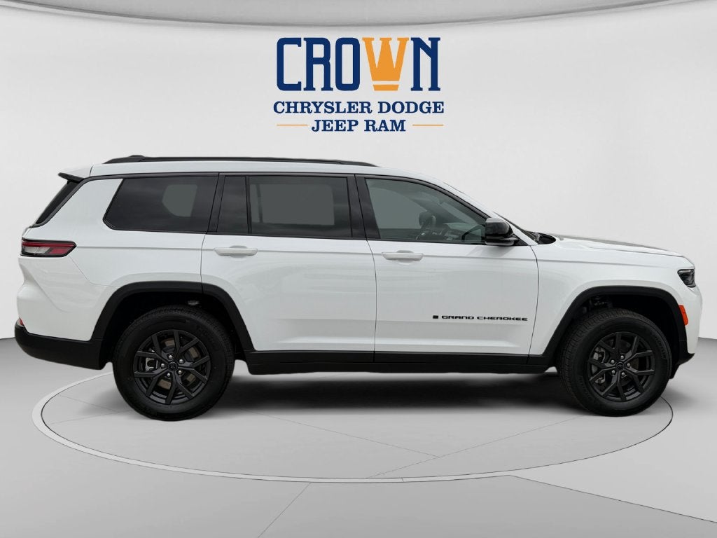 2027 Jeep Grand Cherokee L Laredo Altitude
