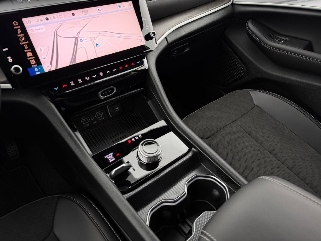 2027 Jeep Grand Cherokee L Laredo Altitude