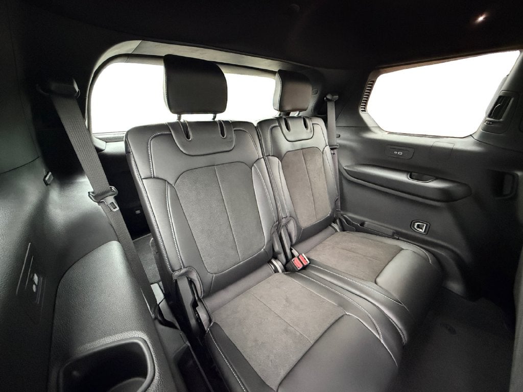 2027 Jeep Grand Cherokee L Laredo Altitude