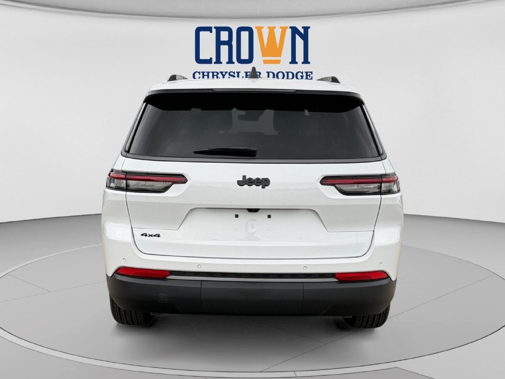 2027 Jeep Grand Cherokee L Laredo Altitude