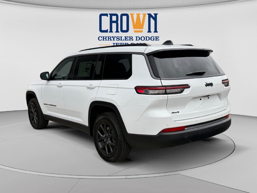 2027 Jeep Grand Cherokee L Laredo Altitude