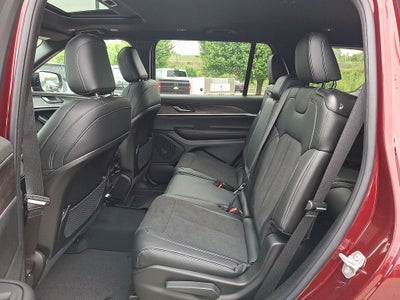 2026 Jeep Grand Cherokee L Laredo