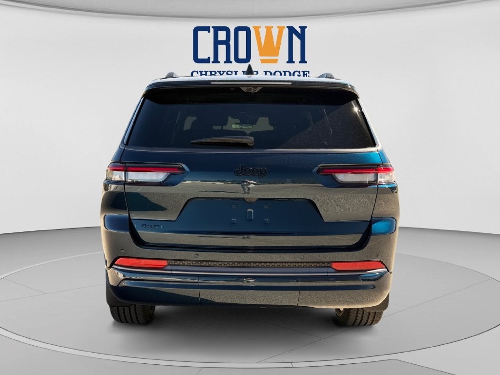 2027 Jeep Grand Cherokee L Limited Reserve