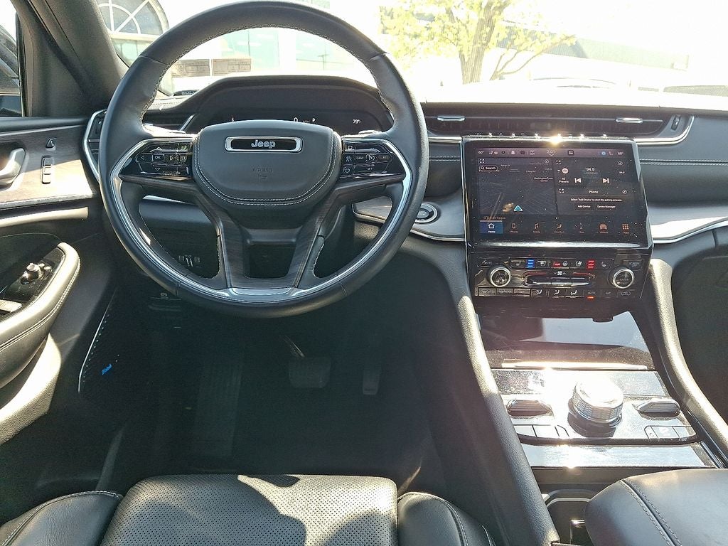 2022 Jeep Grand Cherokee L Overland