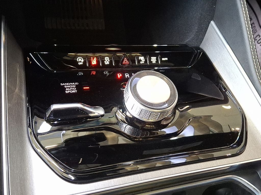 2026 Jeep Grand Wagoneer L Limited Altitude