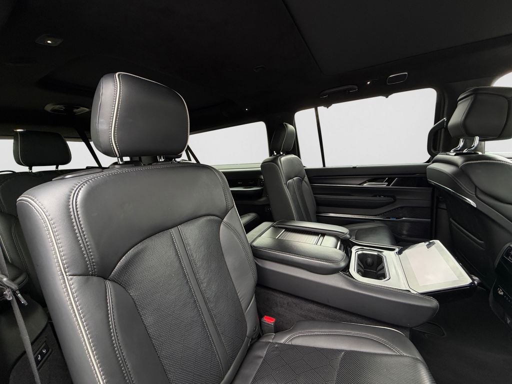 2024 Jeep Grand Wagoneer L Series II