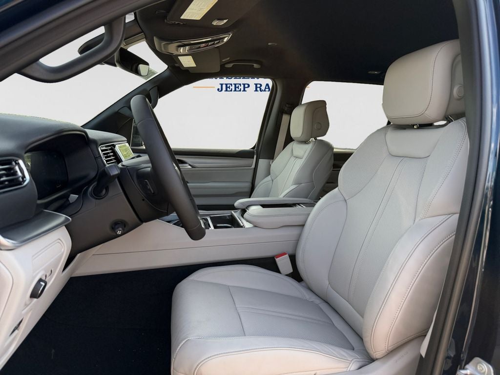 2026 Jeep Grand Wagoneer 4x4