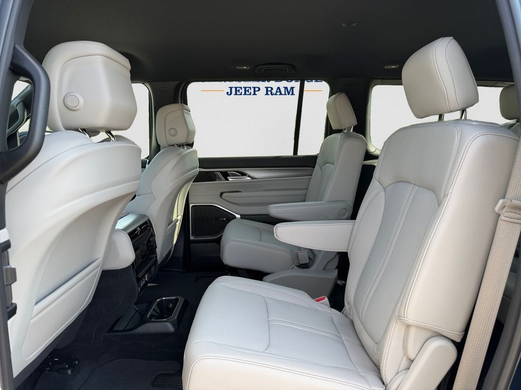 2026 Jeep Grand Wagoneer 4x4