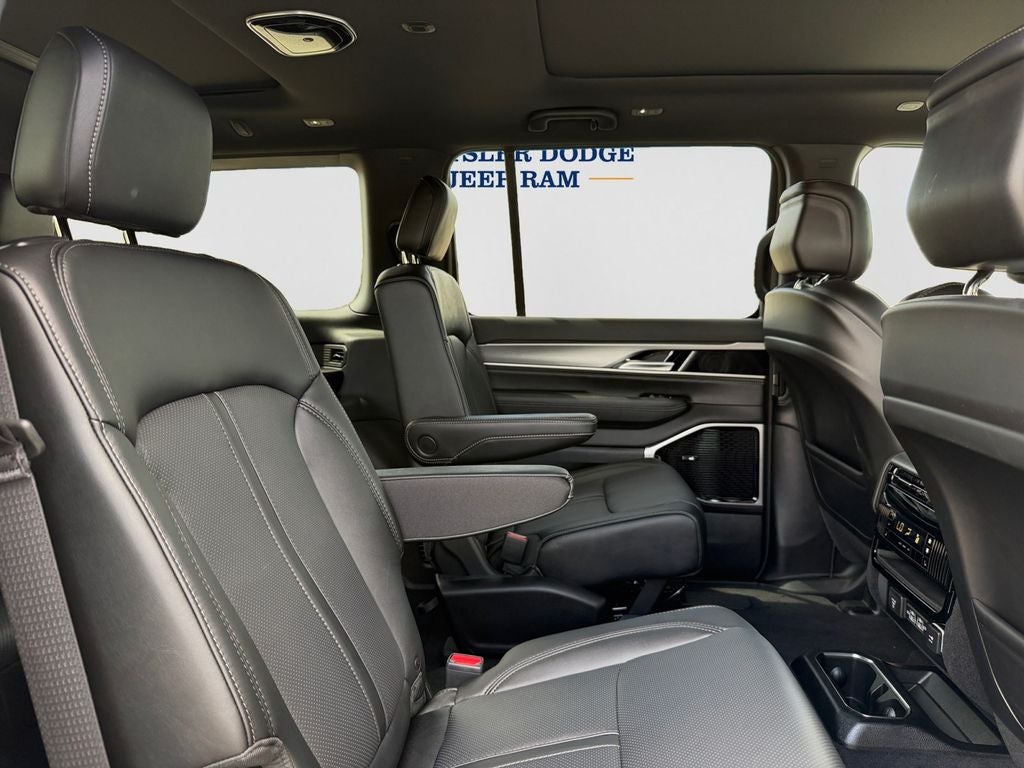 2026 Jeep Grand Wagoneer Limited Altitude