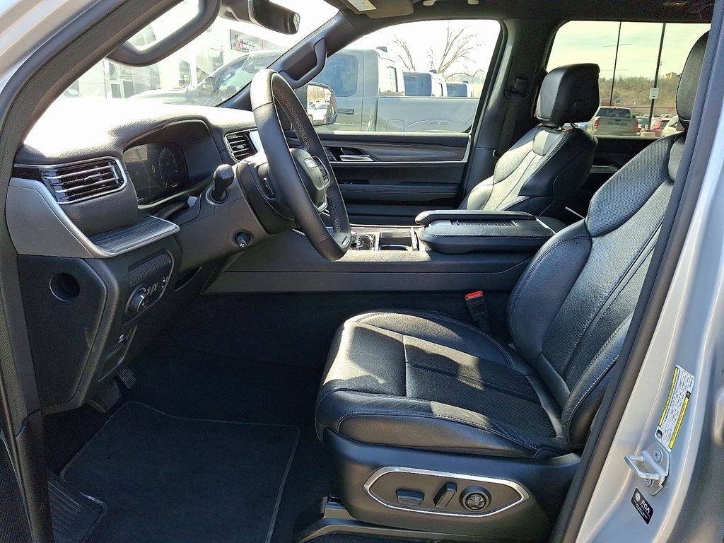 2024 Jeep Wagoneer Series II