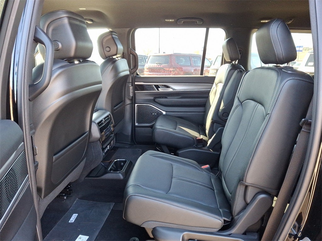 2025 Jeep Wagoneer Series II