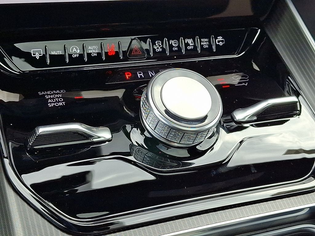 2026 Jeep Grand Wagoneer Summit